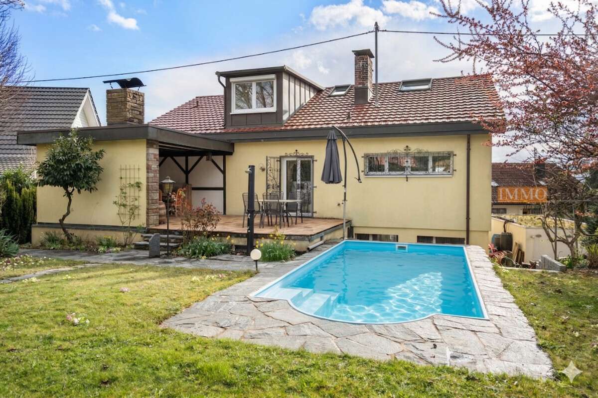 Thumbnail-Haus zum Kaufen in Rheinfelden 1.070.000,00 € 282 m²