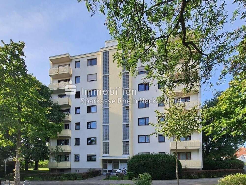 Thumbnail-Wohnung zum Kaufen in Weinheim 270.000,00 € 91 m²