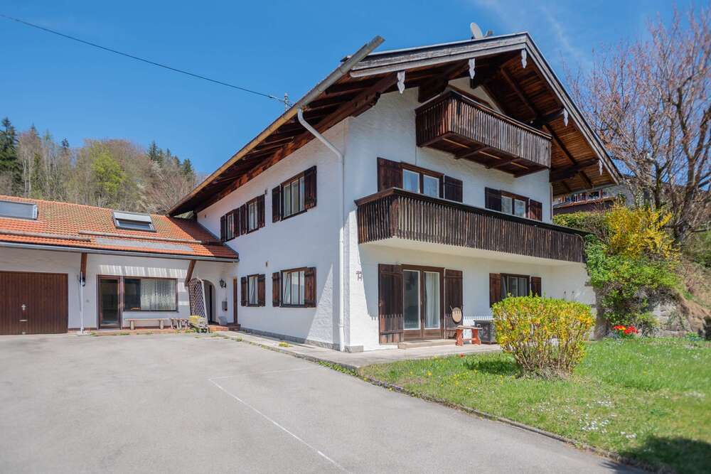 Thumbnail-Haus zum Kaufen in Gmund-Ostin 1.120.000,00 € 238 m²