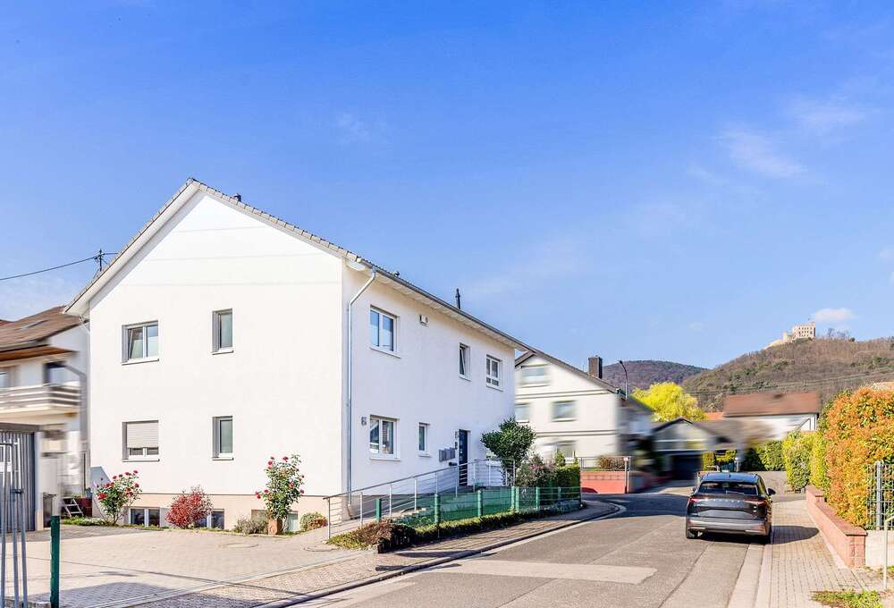 Thumbnail-Haus zum Kaufen in Neustadt 850.000,00 € 196 m²