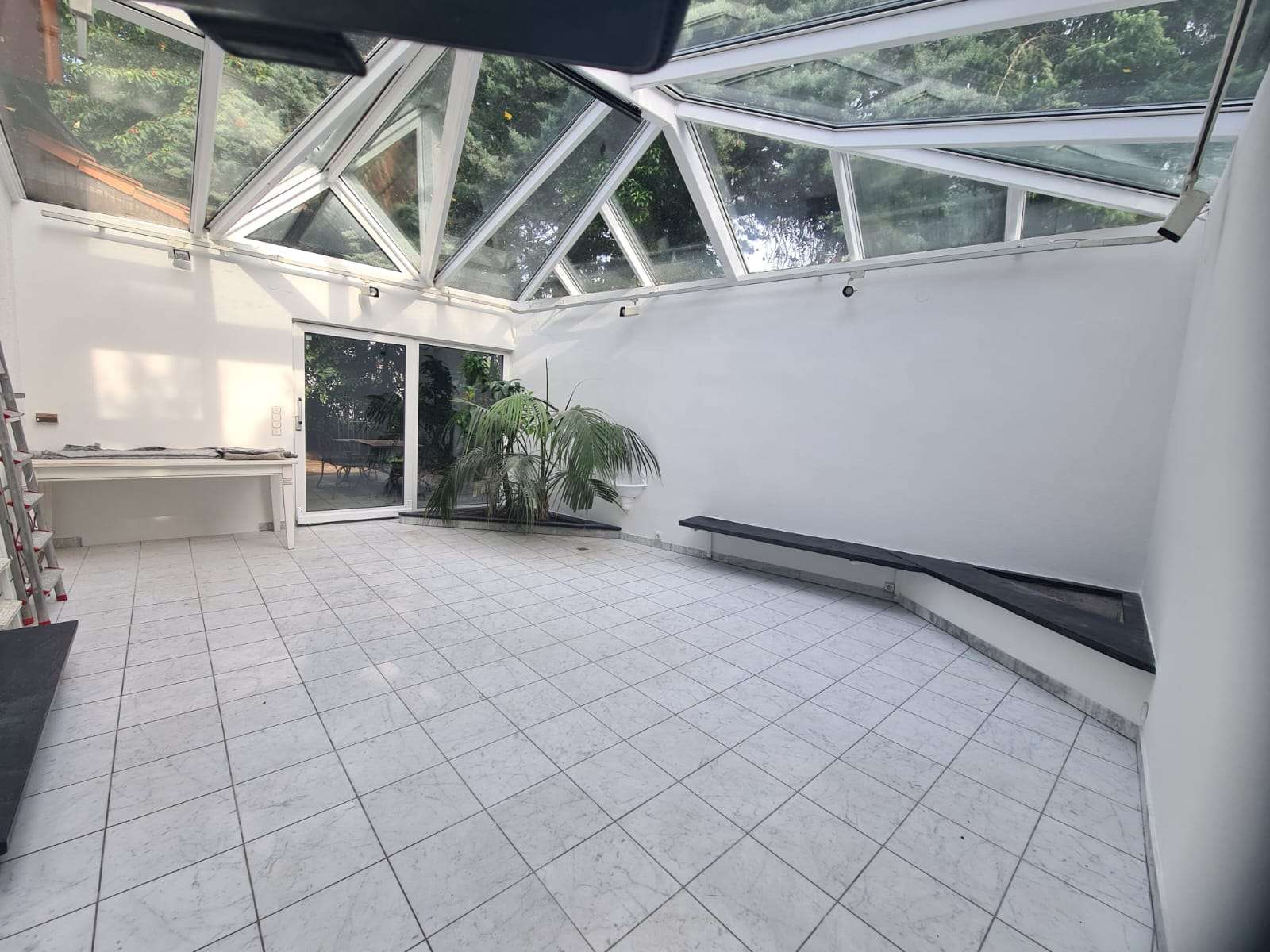 Thumbnail-Wohnung zum Mieten in Frankfurt Zeilsheim 1.100,00 € 92 m²