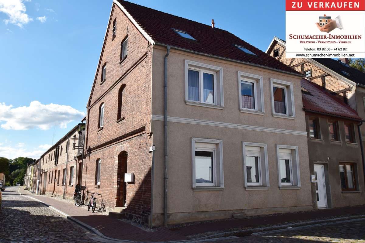 Thumbnail-Haus zum Kaufen in Gnoien 149.000,00 € 280 m²