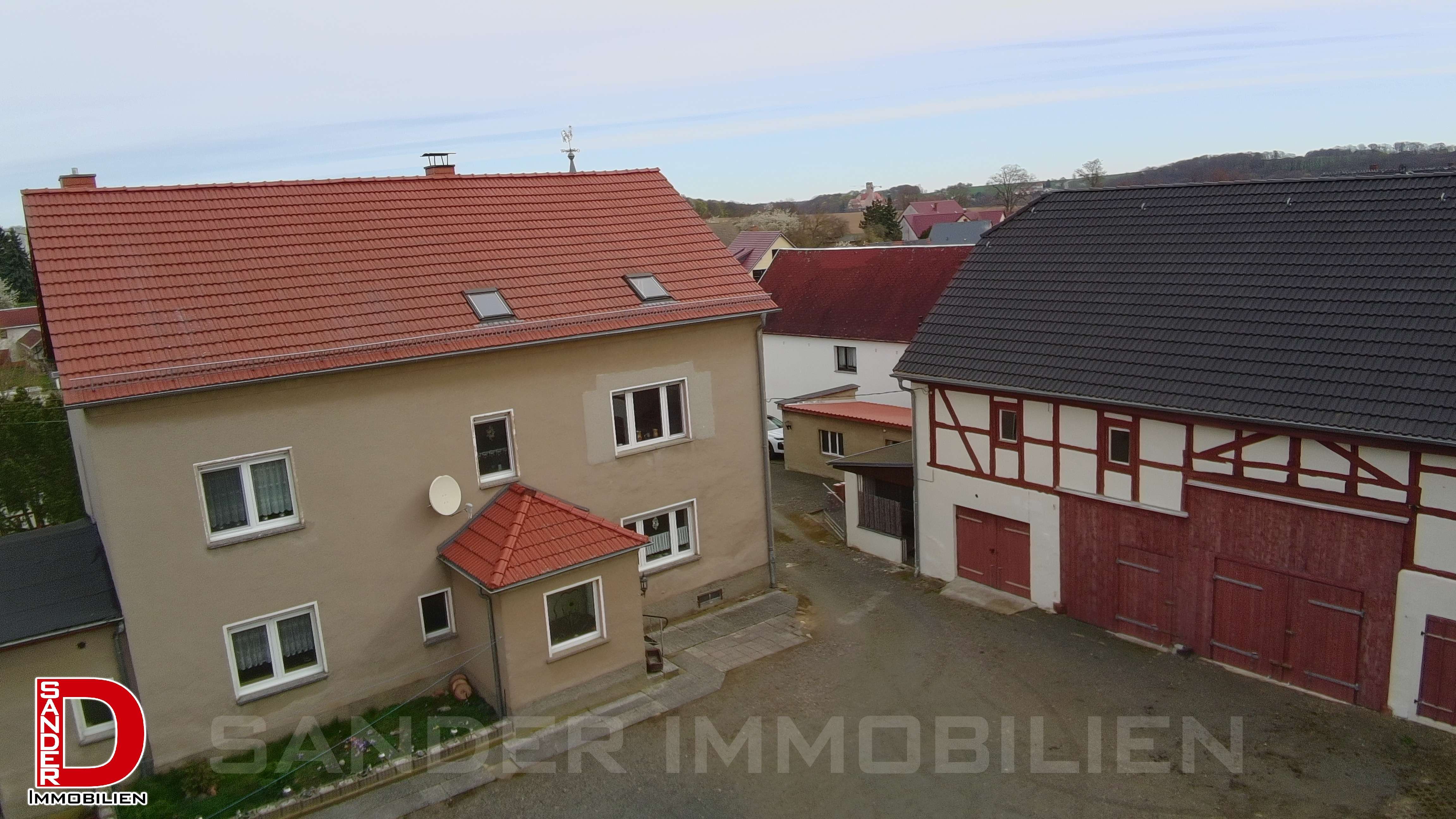 Thumbnail-Haus zum Kaufen in Frohburg OT Dolsenhain 260.000,00 € 198 m²