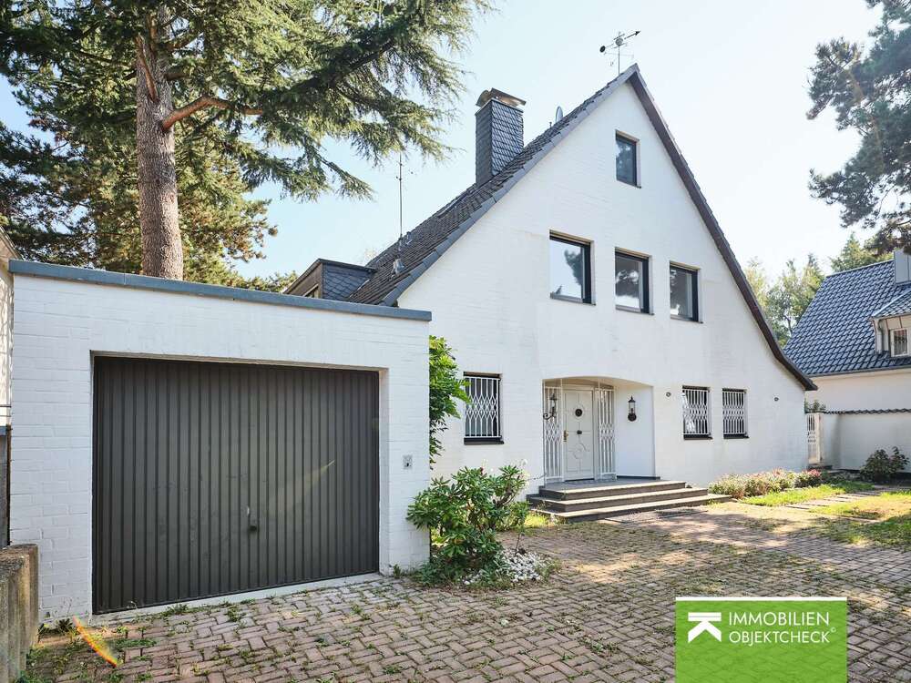 Thumbnail-Haus zum Mieten in Düsseldorf 3.800,00 € 327 m²