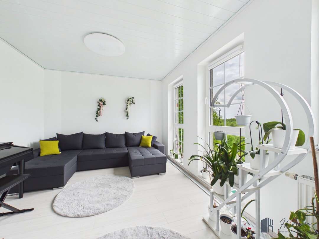 Thumbnail-Haus zum Kaufen in Ehlscheid 350.000,00 € 177.99 m²