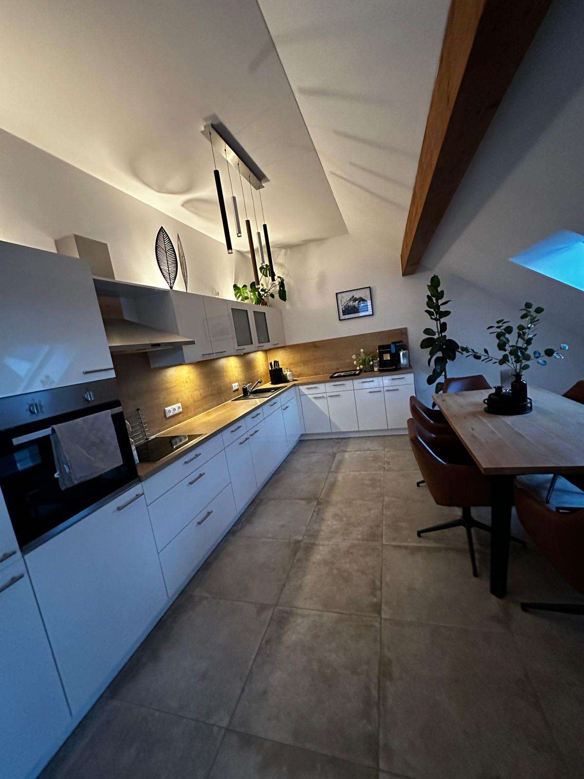 Thumbnail-Wohnung zum Mieten in Zeitlarn 1.050,00 € 100 m²