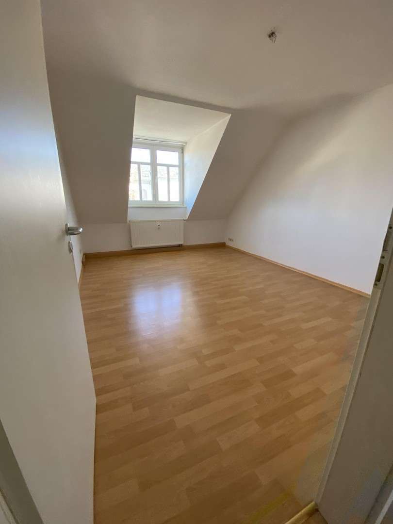 Thumbnail-Wohnung zum Mieten in Schmölln 300,00 € 39.2 m²