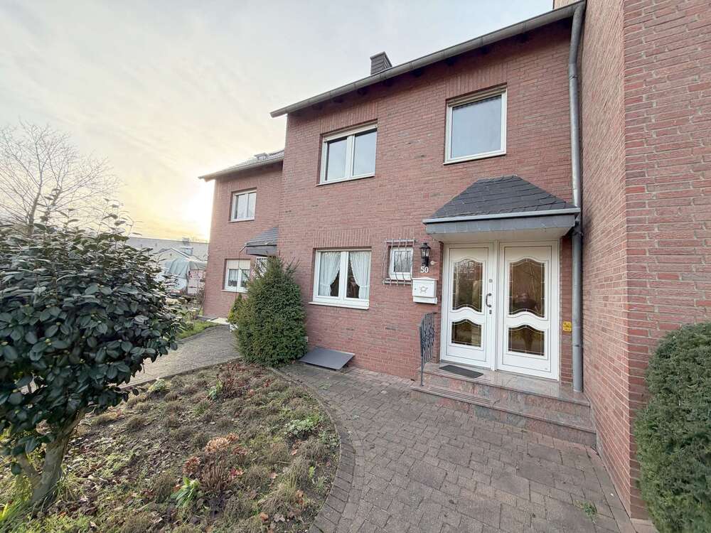 Thumbnail-Haus zum Kaufen in Neuss 399.000,00 € 148.61 m²