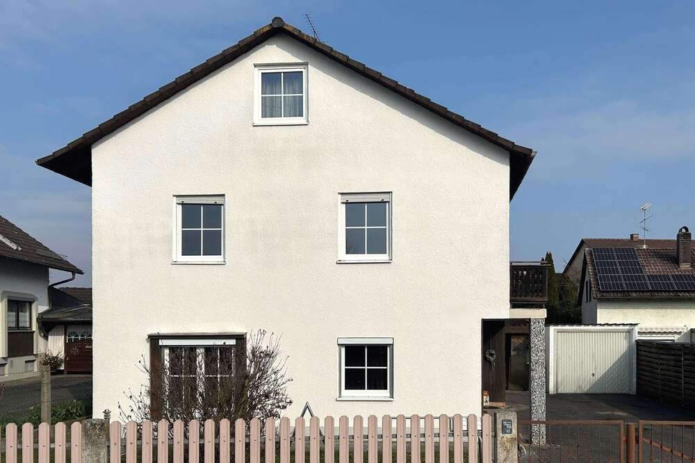 Thumbnail-Haus zum Kaufen in Wallersdorf 265.000,00 € 140 m²