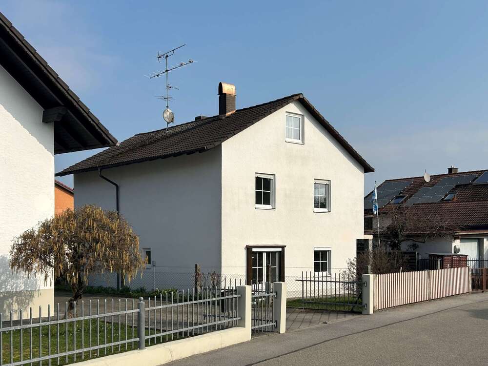 Thumbnail-Haus zum Kaufen in Wallersdorf 295.000,00 € 140 m²