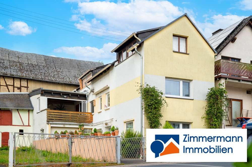 Thumbnail-Haus zum Kaufen in Singhofen 149.000,00 € 138 m²