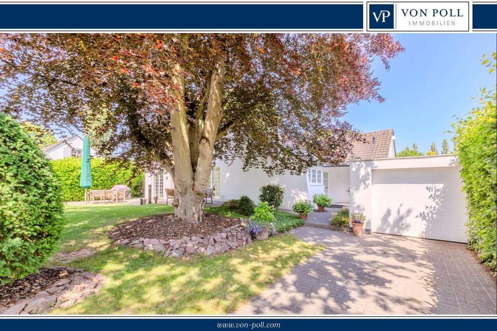 Thumbnail-Haus zum Kaufen in Neuss 1.290.000,00 € 294.9 m²