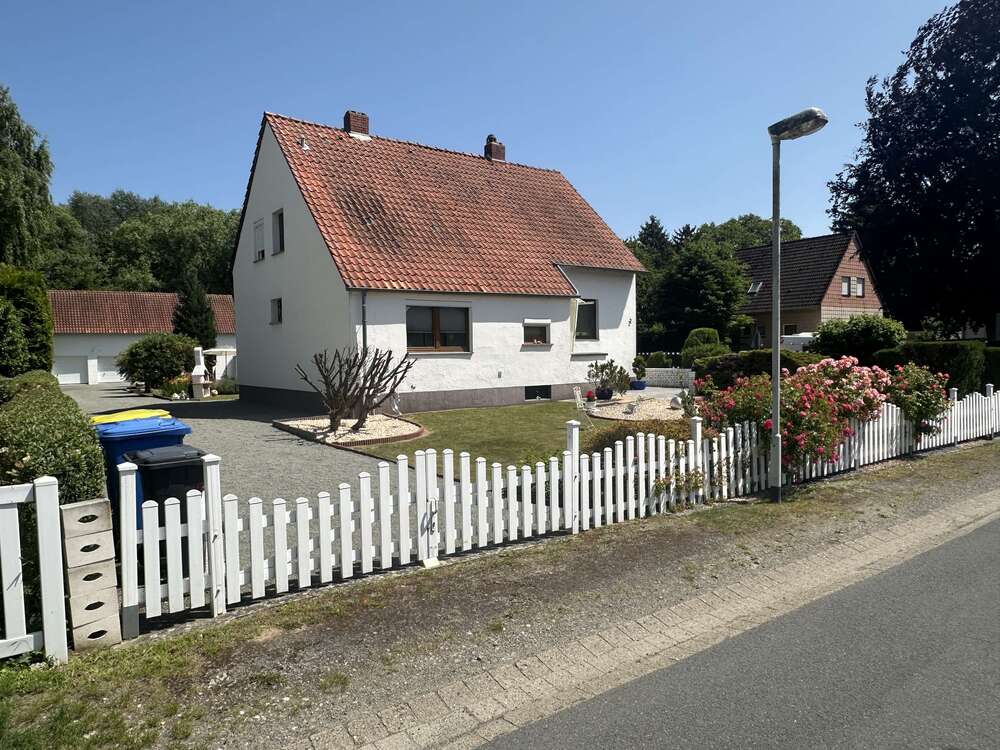 Thumbnail-Haus zum Kaufen in Braunschweig 450.000,00 € 142 m²