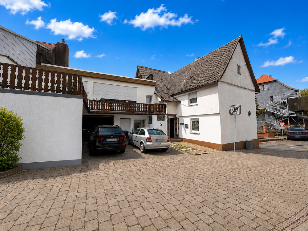 Thumbnail-Haus zum Kaufen in Usingen 249.000,00 € 200 m²
