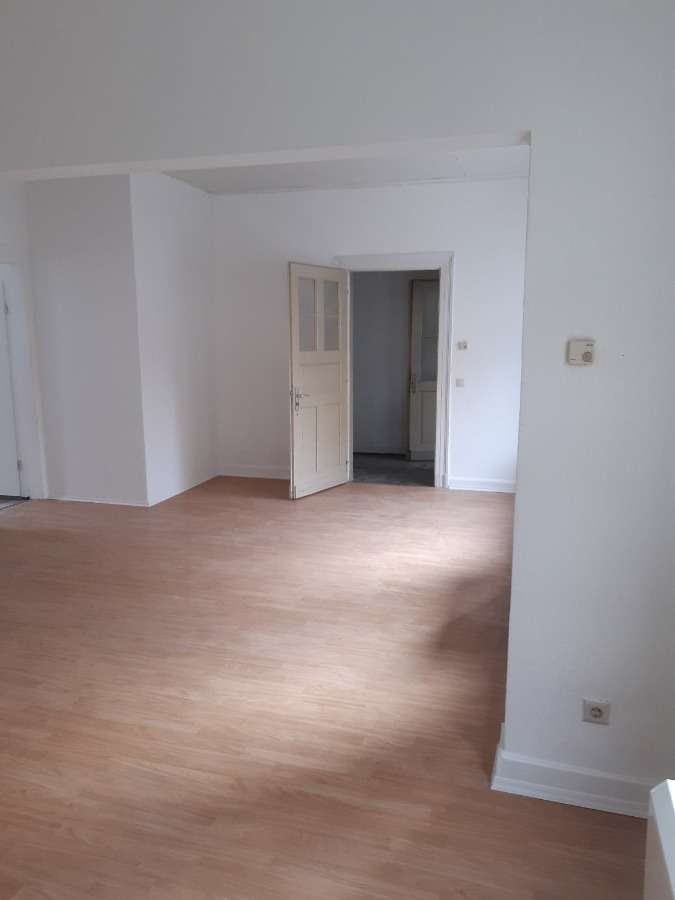 Thumbnail-Haus zum Kaufen in Betzdorf 358.000,00 € 304 m²