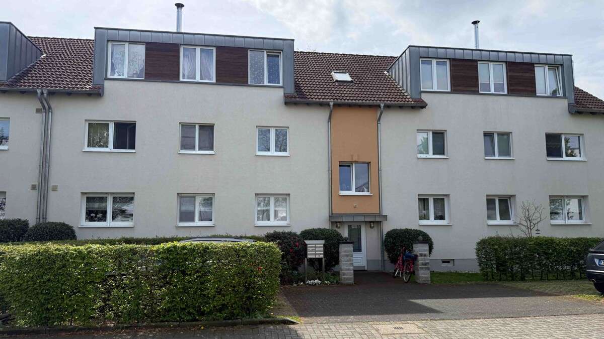 Thumbnail-Wohnung zum Kaufen in Köln 297.000,00 € 88 m²