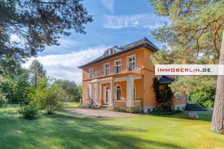 Thumbnail-Haus zum Kaufen in Woltersdorf 2.299.000,00 € 350 m²