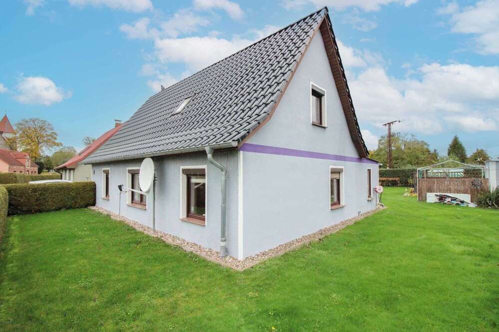 Thumbnail-Haus zum Kaufen in Süderholz 105.000,00 € 97 m²