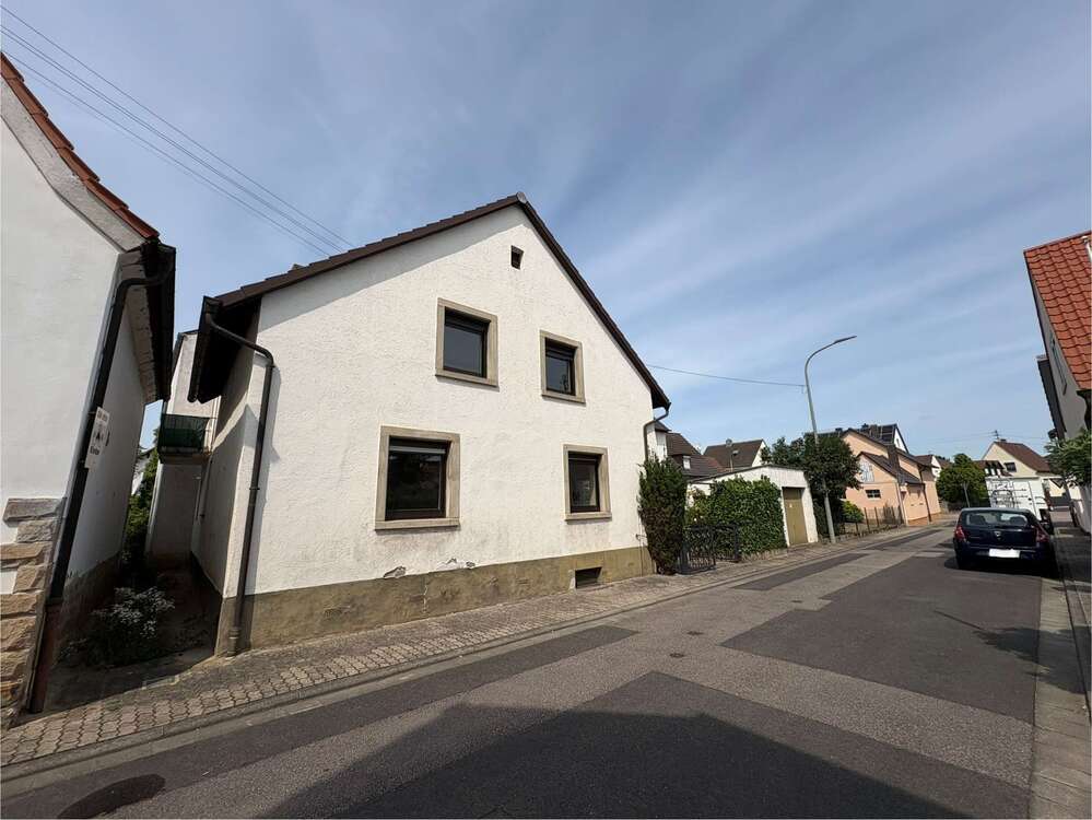 Thumbnail-Haus zum Kaufen in Ruppertsberg 315.000,00 € 113.24 m²