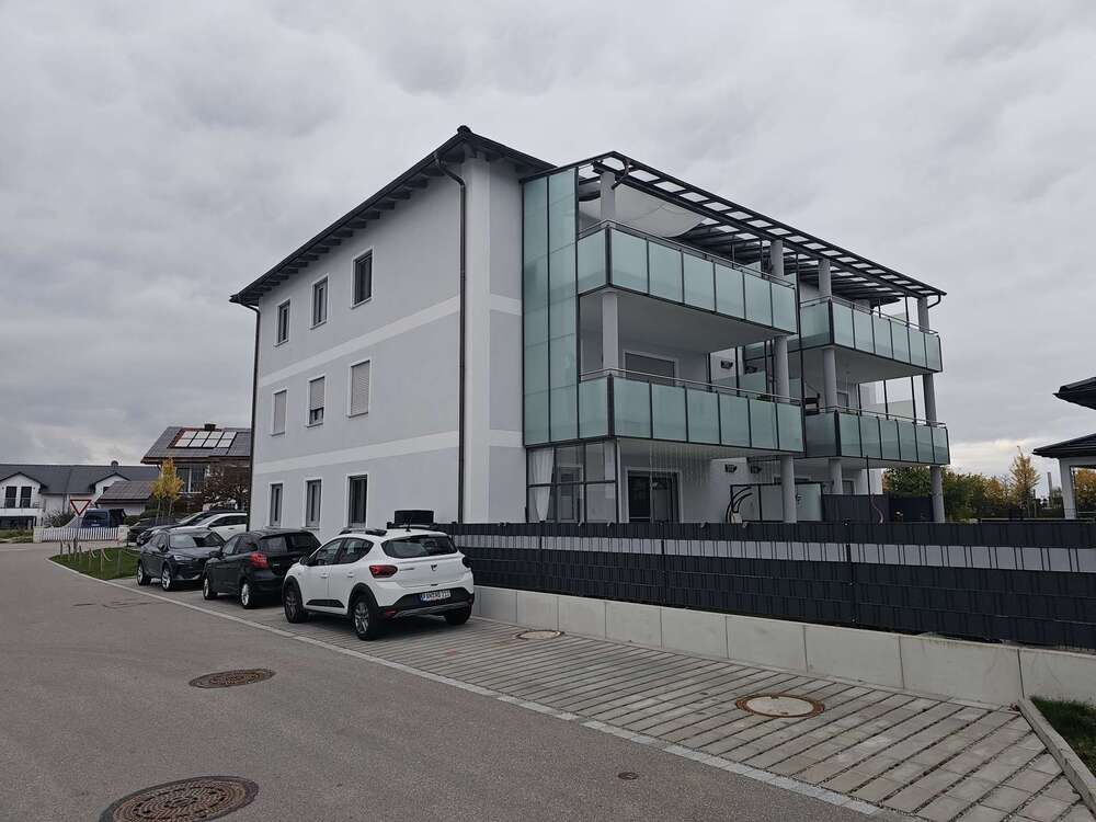 Thumbnail-Wohnung zum Mieten in Ampfing 1.280,00 € 100.39 m²