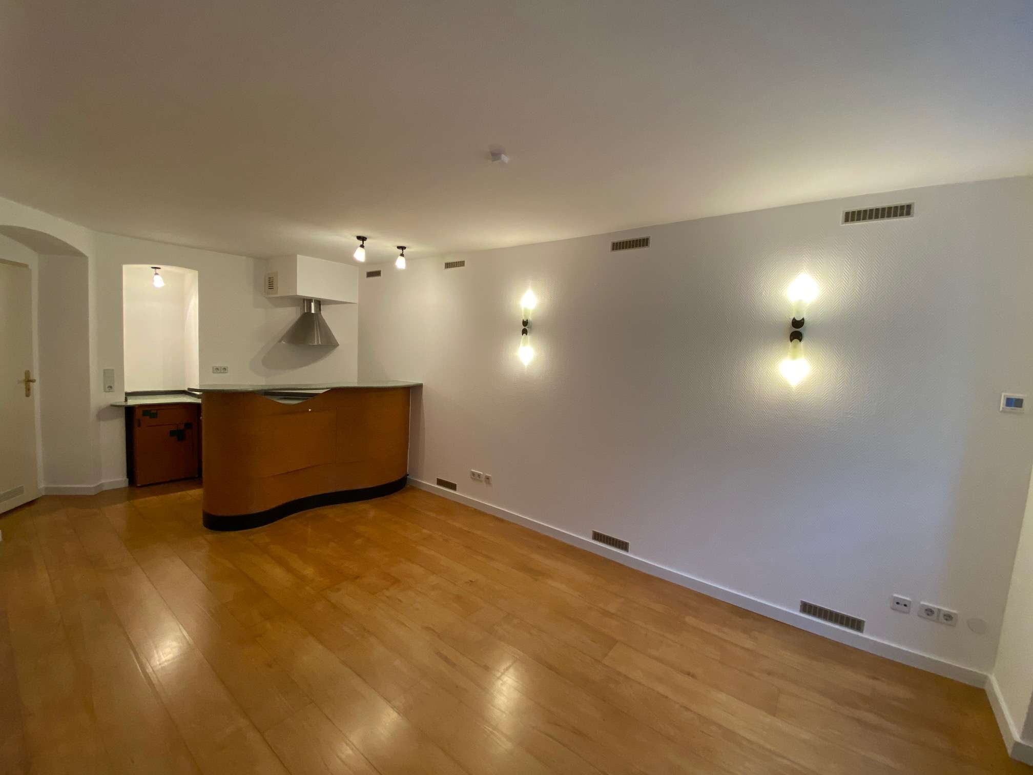 Thumbnail-Wohnung zum Mieten in Görlitz 300,00 € 28 m²