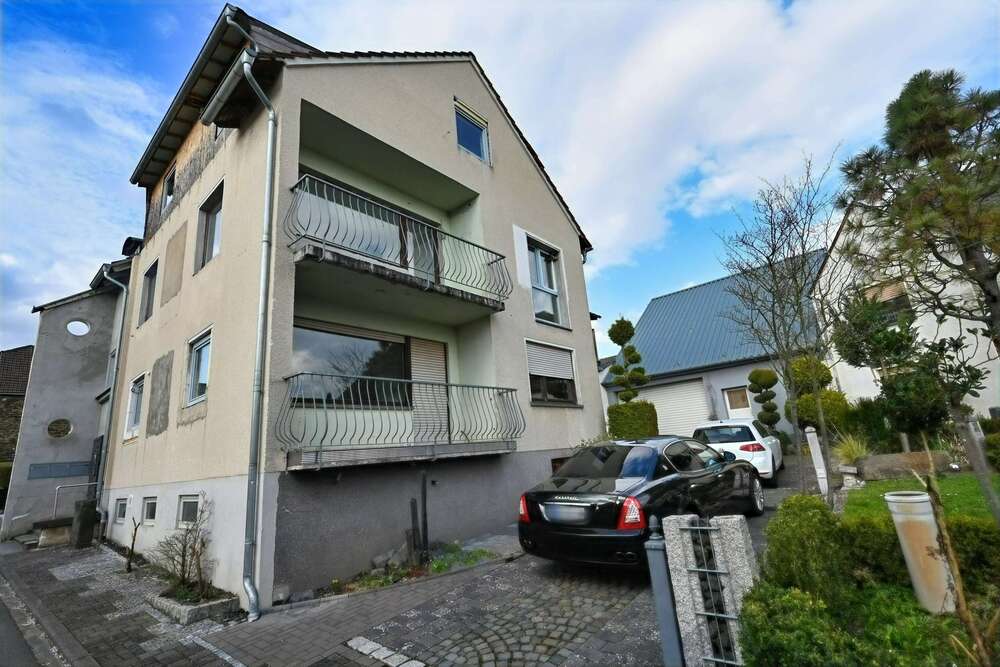 Thumbnail-Haus zum Kaufen in Dahlheim 215.000,00 € 269.13 m²