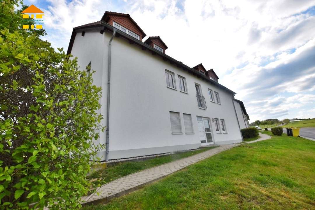 Thumbnail-Wohnung zum Mieten in Burkhardtsdorf 575,00 € 101 m²