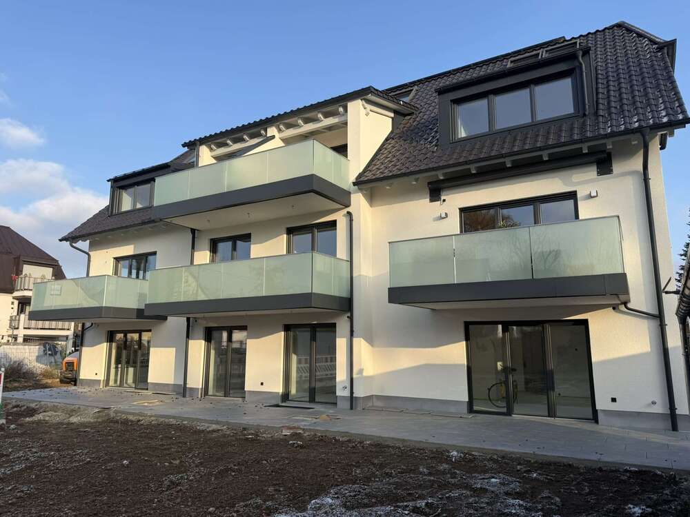 Thumbnail-Wohnung zum Kaufen in München Untermenzing 1.056.000,00 € 95.87 m²