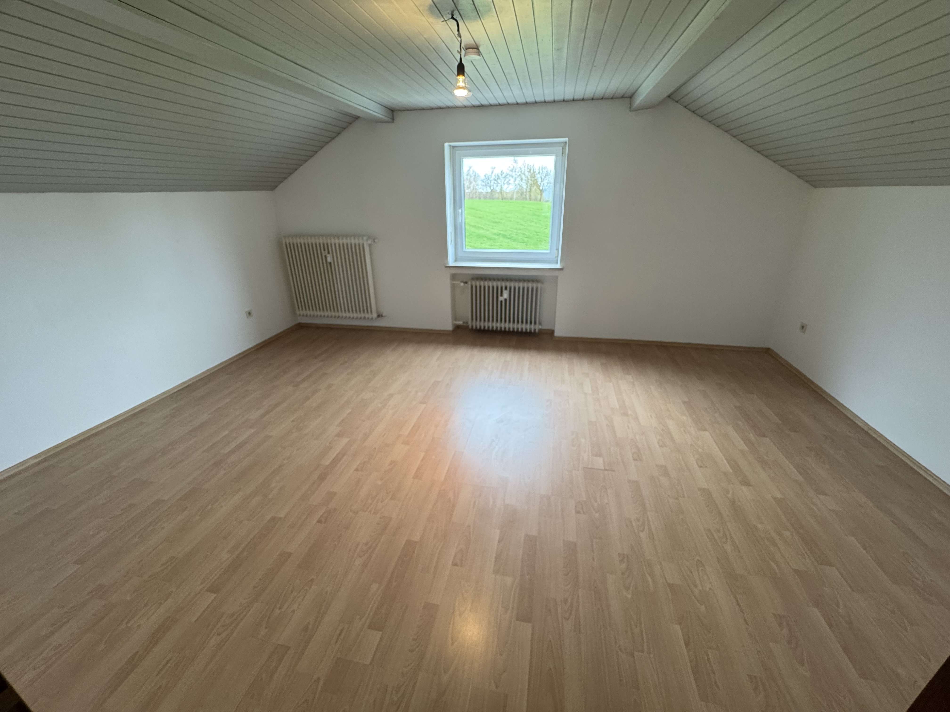 Thumbnail-Wohnung zum Mieten in Landau an der Isar 460,00 € 54 m²