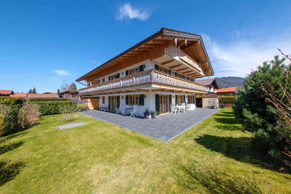 Thumbnail-Wohnung zum Mieten in KreuthWeissach 2.100,00 € 110 m²