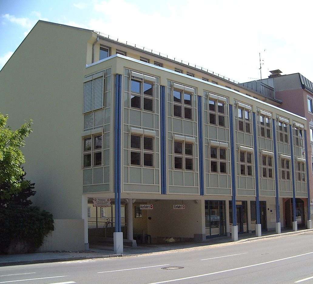 Thumbnail-Büro in Bad Reichenhall 1.675,00 € 152 m²