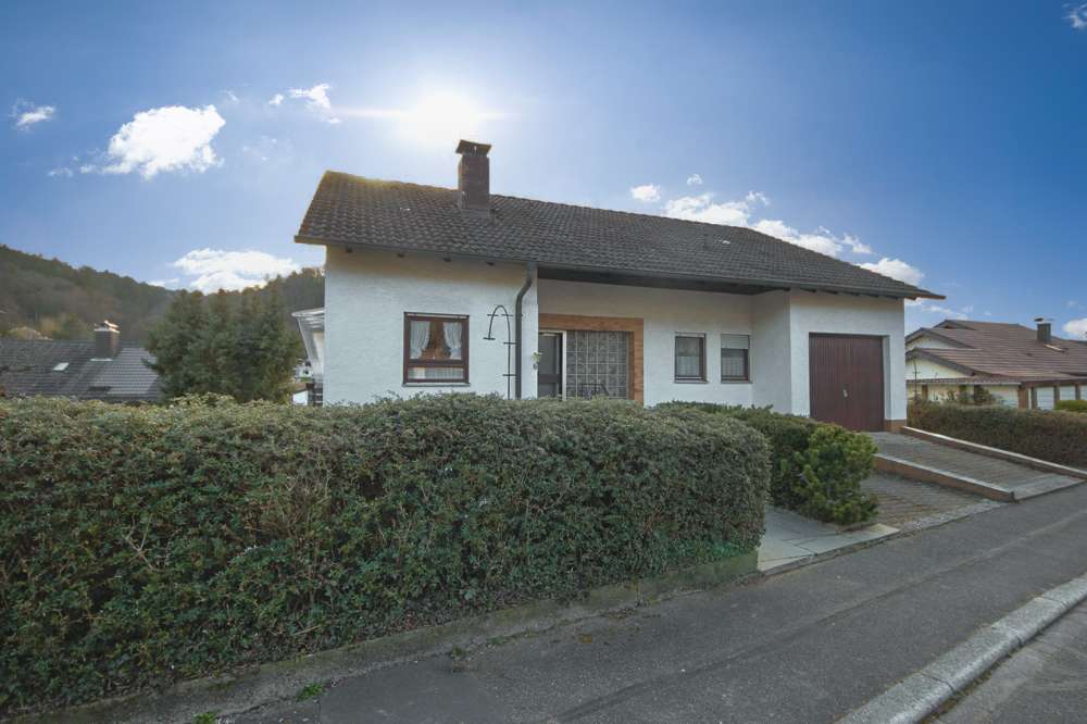 Thumbnail-Haus zum Kaufen in Obrigheim 345.000,00 € 155 m²