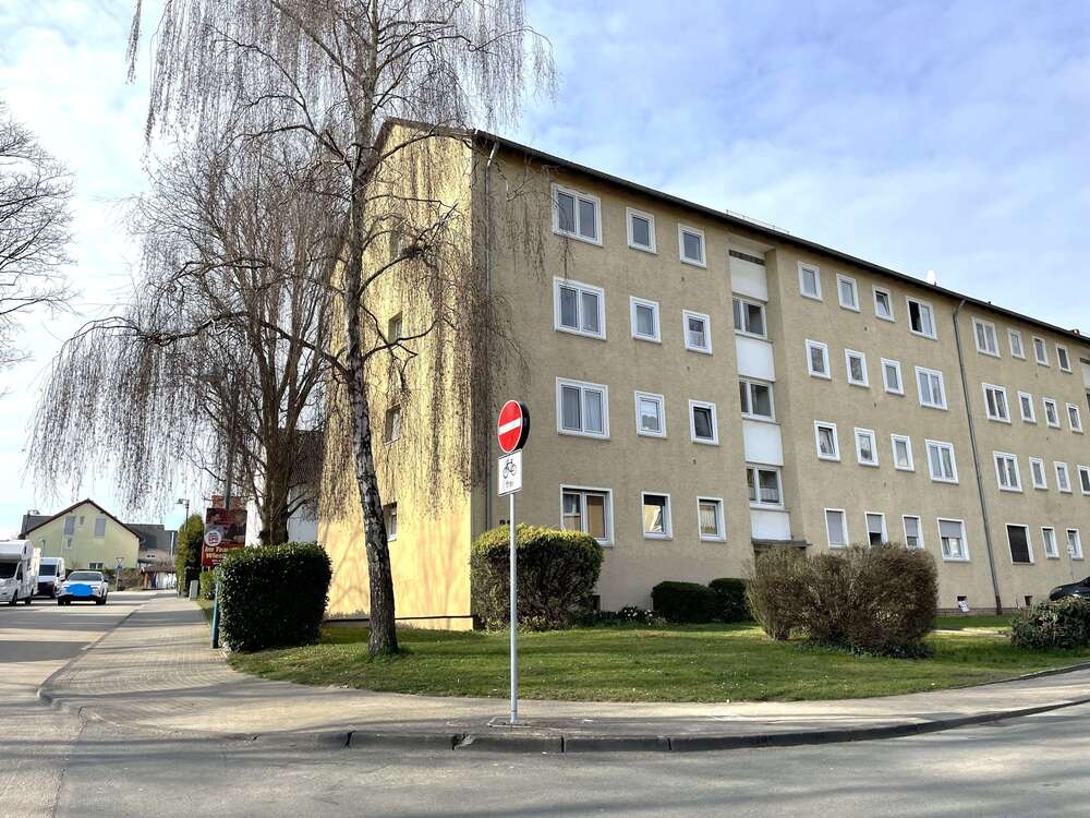 Thumbnail-Wohnung zum Kaufen in Wiesbaden 195.000,00 € 67 m²