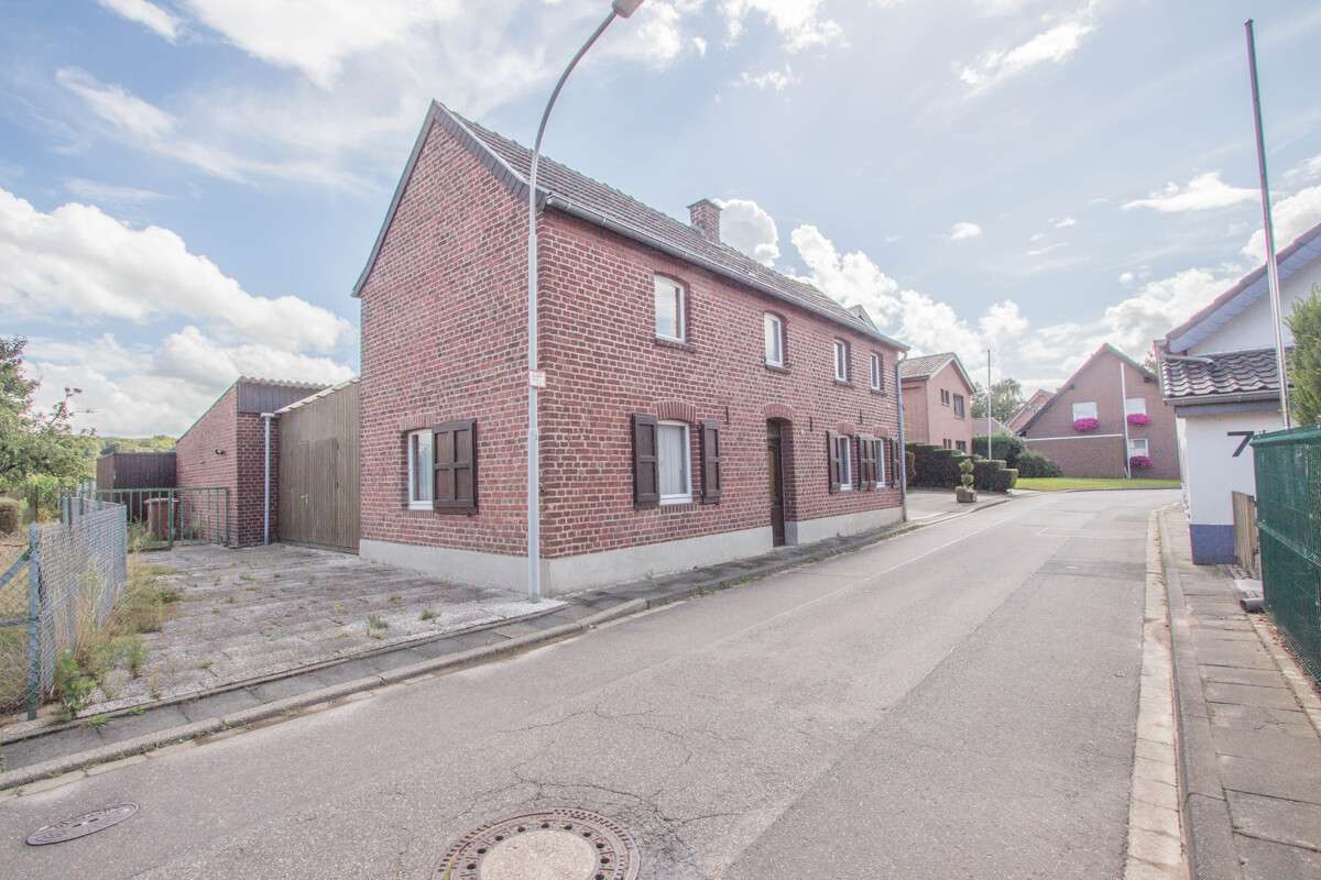 Thumbnail-Haus zum Kaufen in Korschenbroich Steinforth 299.000,00 € 113 m²