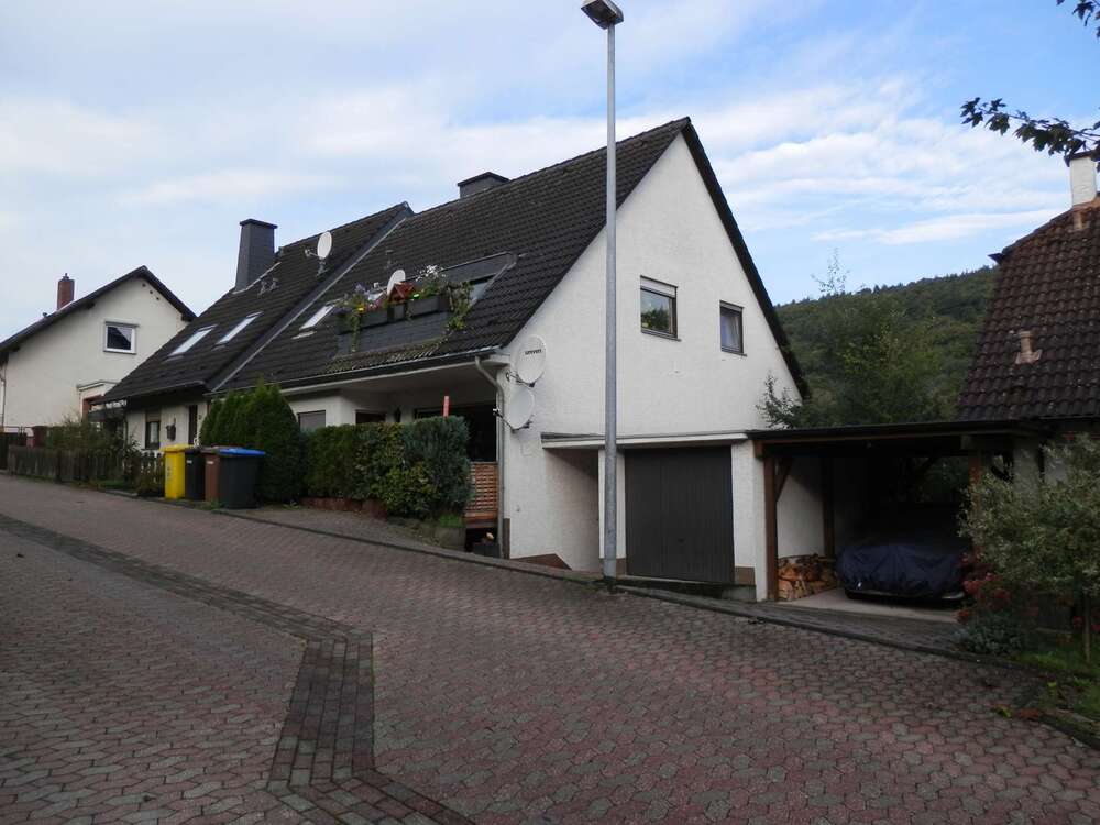 Thumbnail-Wohnung zum Kaufen in Bad Breisig 130.000,00 € 78 m²