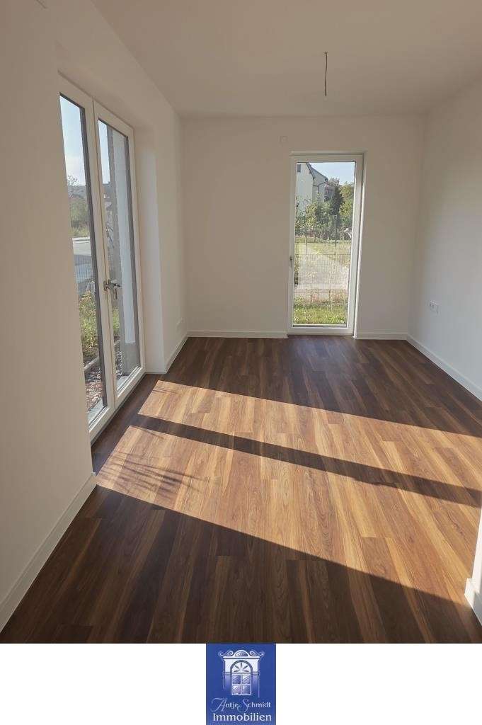 Thumbnail-Wohnung zum Mieten in Döbeln 1.330,00 € 133.03 m²