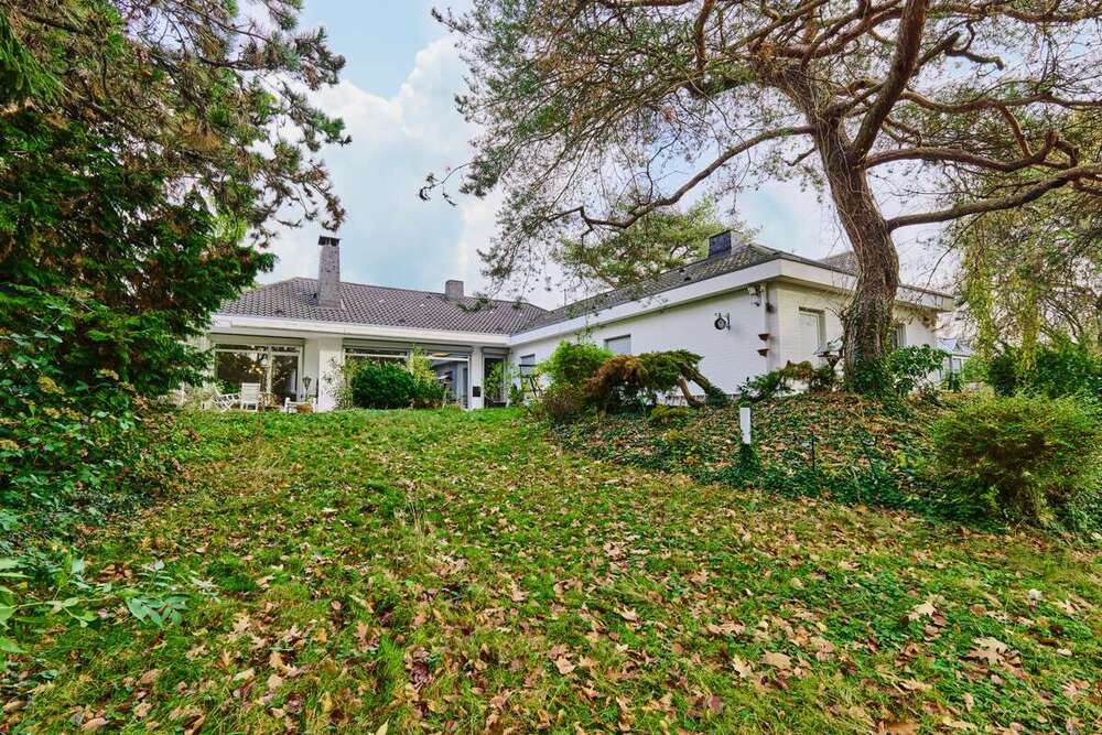 Thumbnail-Haus zum Kaufen in Wesseling Keldenich 775.000,00 € 247 m²