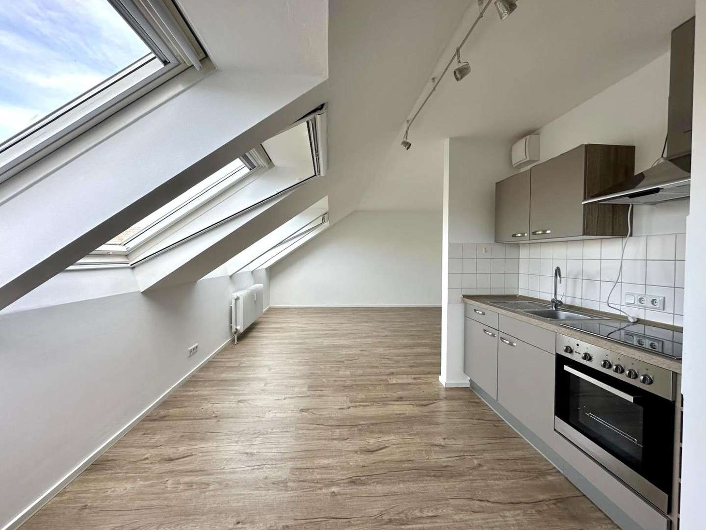 Thumbnail-Wohnung zum Mieten in Saarbrücken 440,00 € 36 m²