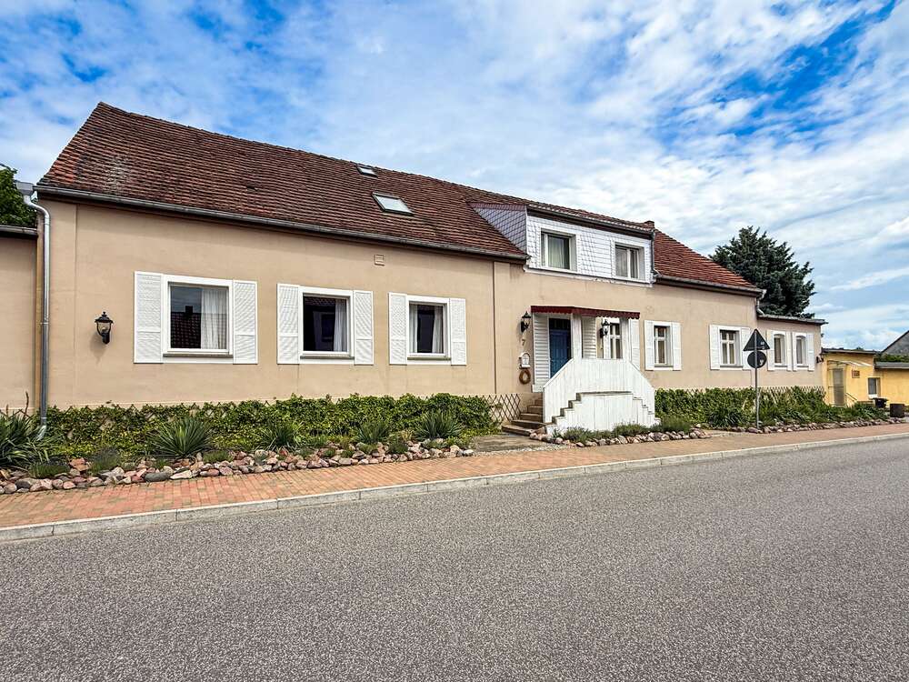Thumbnail-Haus zum Kaufen in WiesenburgMark 399.000,00 € 478 m²