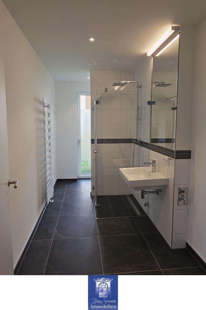 Thumbnail-Wohnung zum Mieten in Döbeln 1.252,00 € 125.18 m²