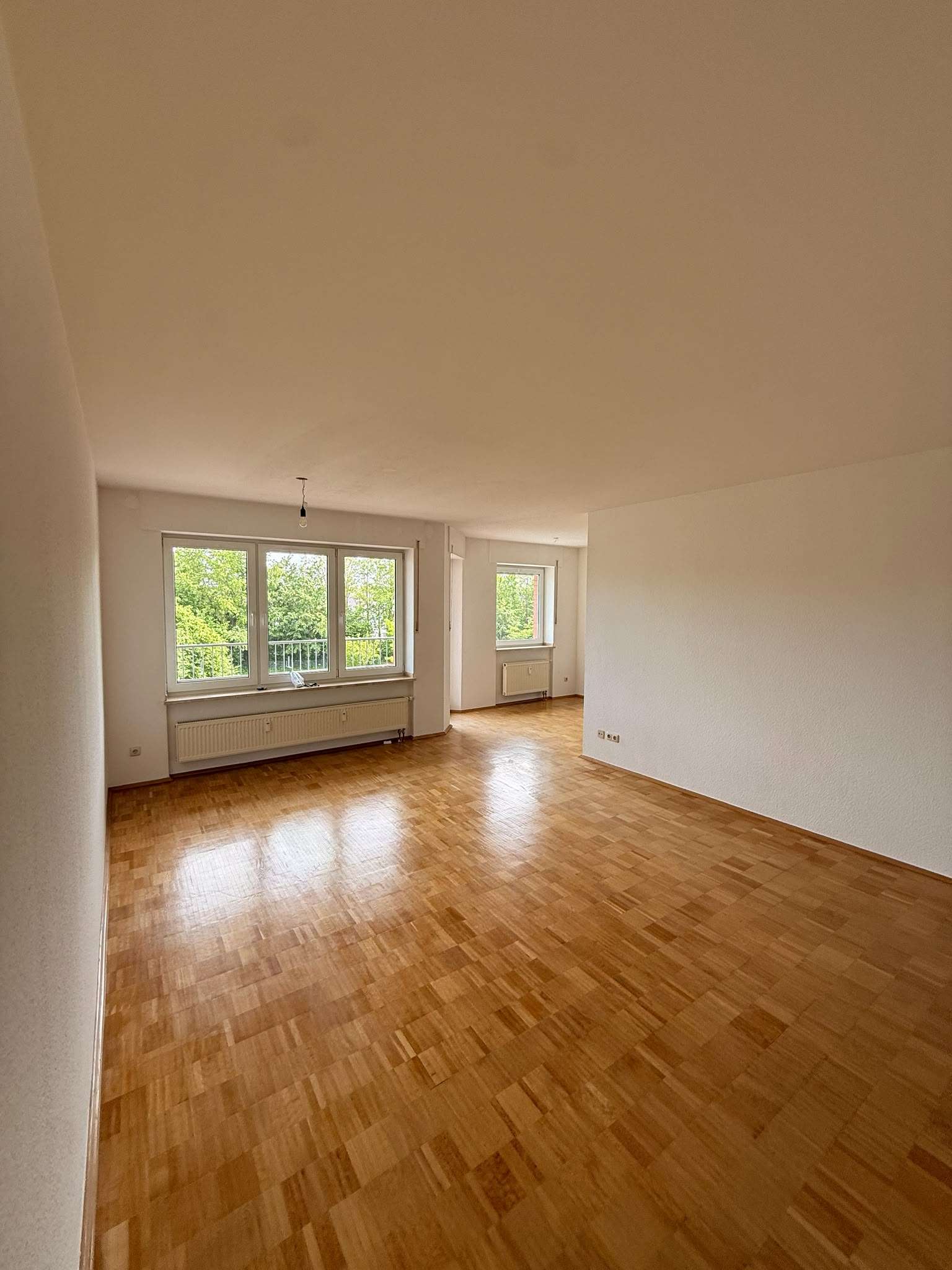 Thumbnail-Wohnung zum Kaufen in Euskirchen 280.000,00 € 86 m²