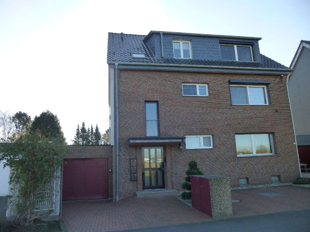 Thumbnail-Wohnung zum Mieten in Düsseldorf 1.600,00 € 112 m²