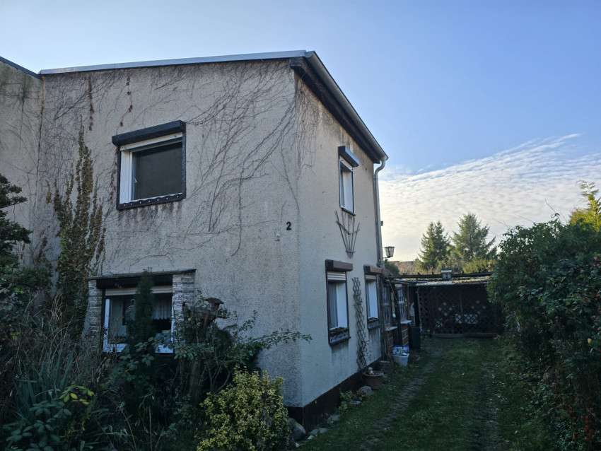 Thumbnail-Haus zum Kaufen in Sandersdorf 65.000,00 € 85 m²