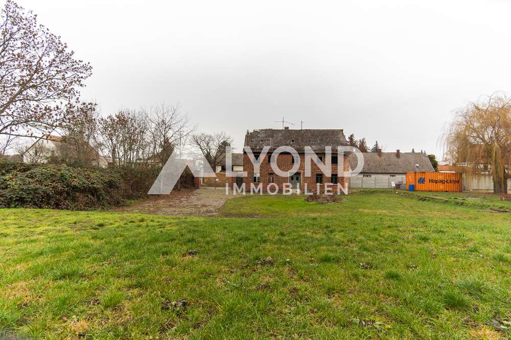 Thumbnail-Grundstück zu verkaufen in Großzöberitz Großzöberitz 170.000,00 € 2000 m²