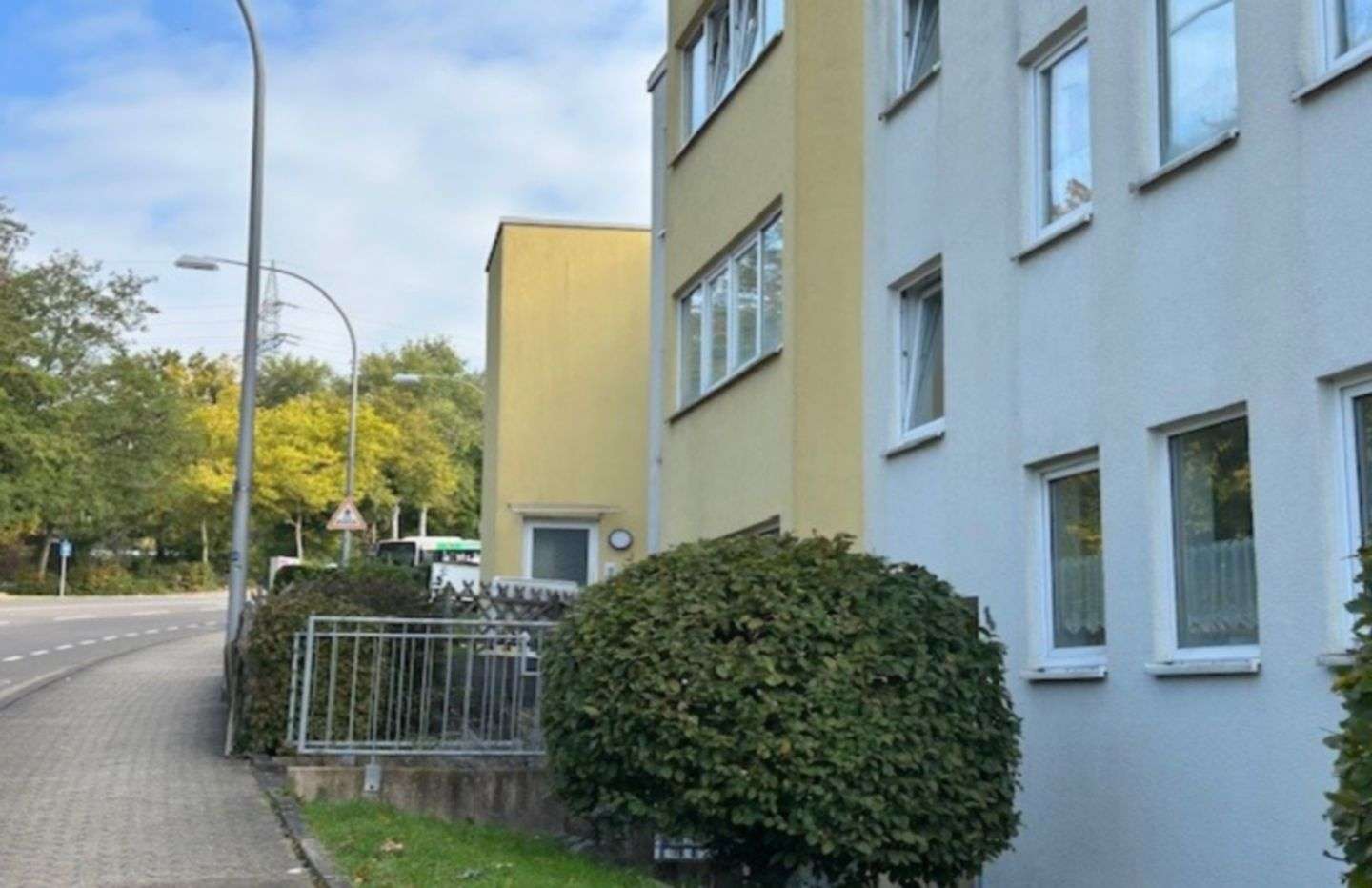 Thumbnail-Wohnung zum Kaufen in Saarbrücken 105.000,00 € 48 m²