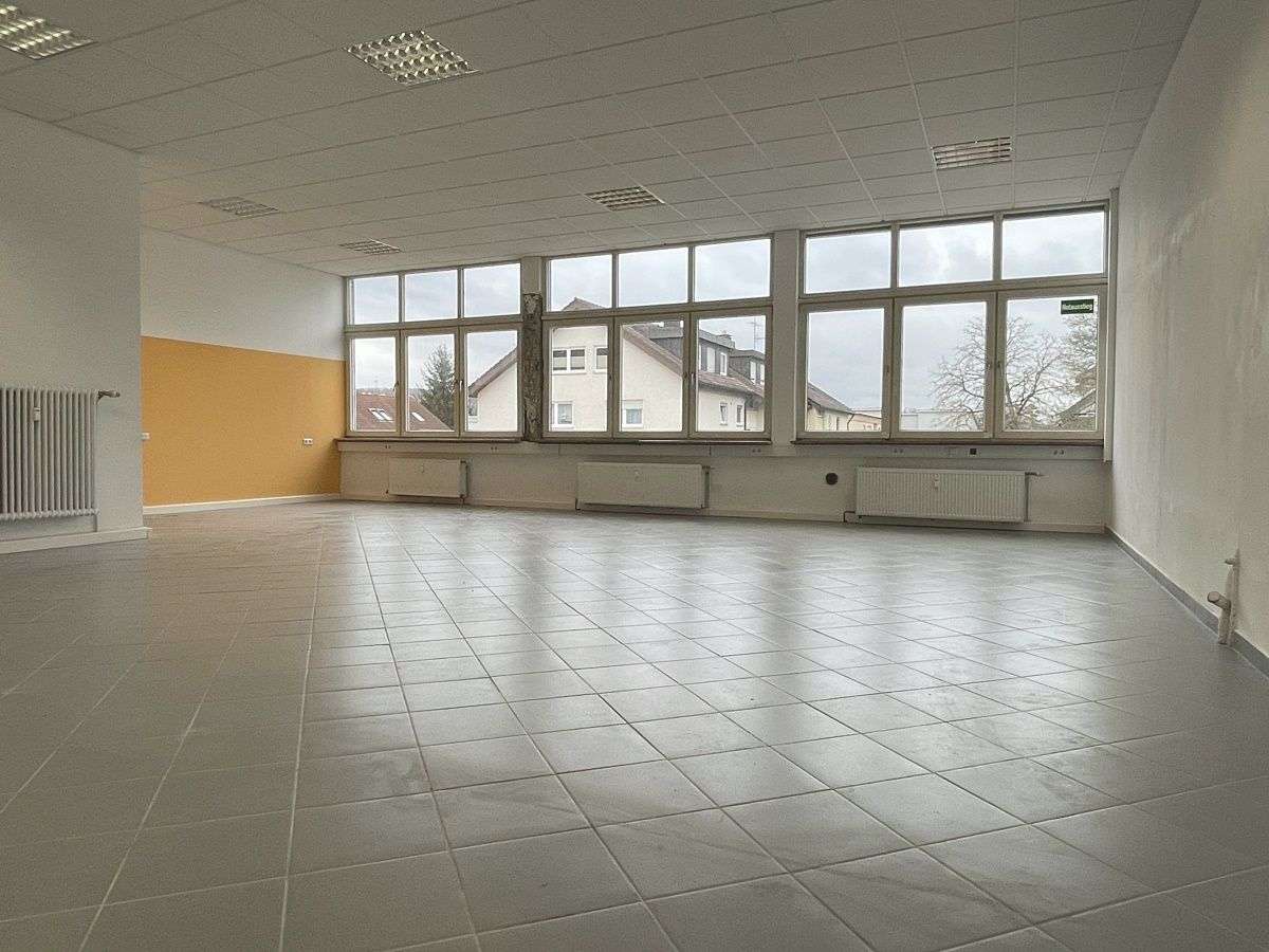 Thumbnail-Büro in Schorndorf 500,00 € 77 m²