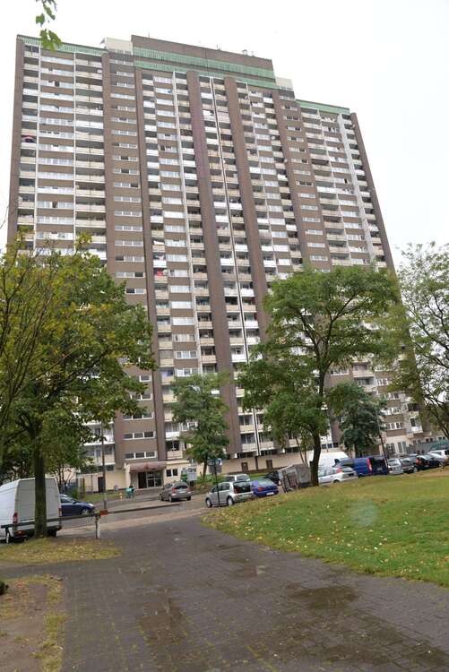 Thumbnail-Wohnung zum Kaufen in köln 50.000,00 € 29 m²