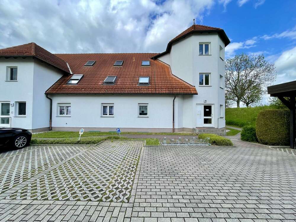 Thumbnail-Wohnung zum Mieten in Großpösna 1.160,00 € 114.69 m²