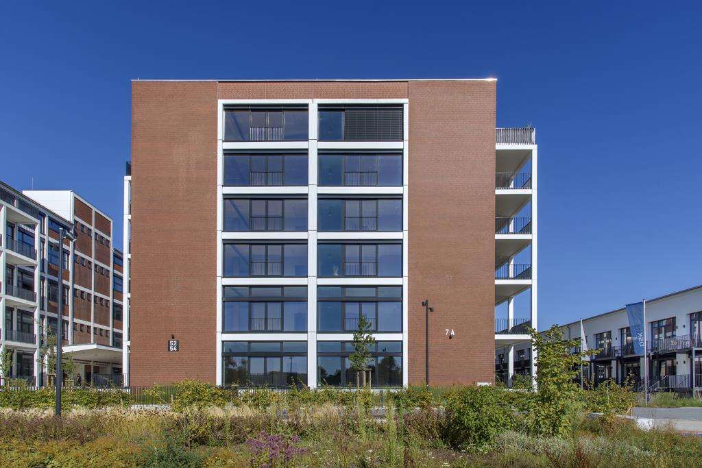 Thumbnail-Wohnung zum Mieten in Bremen 1.969,00 € 150.8 m²