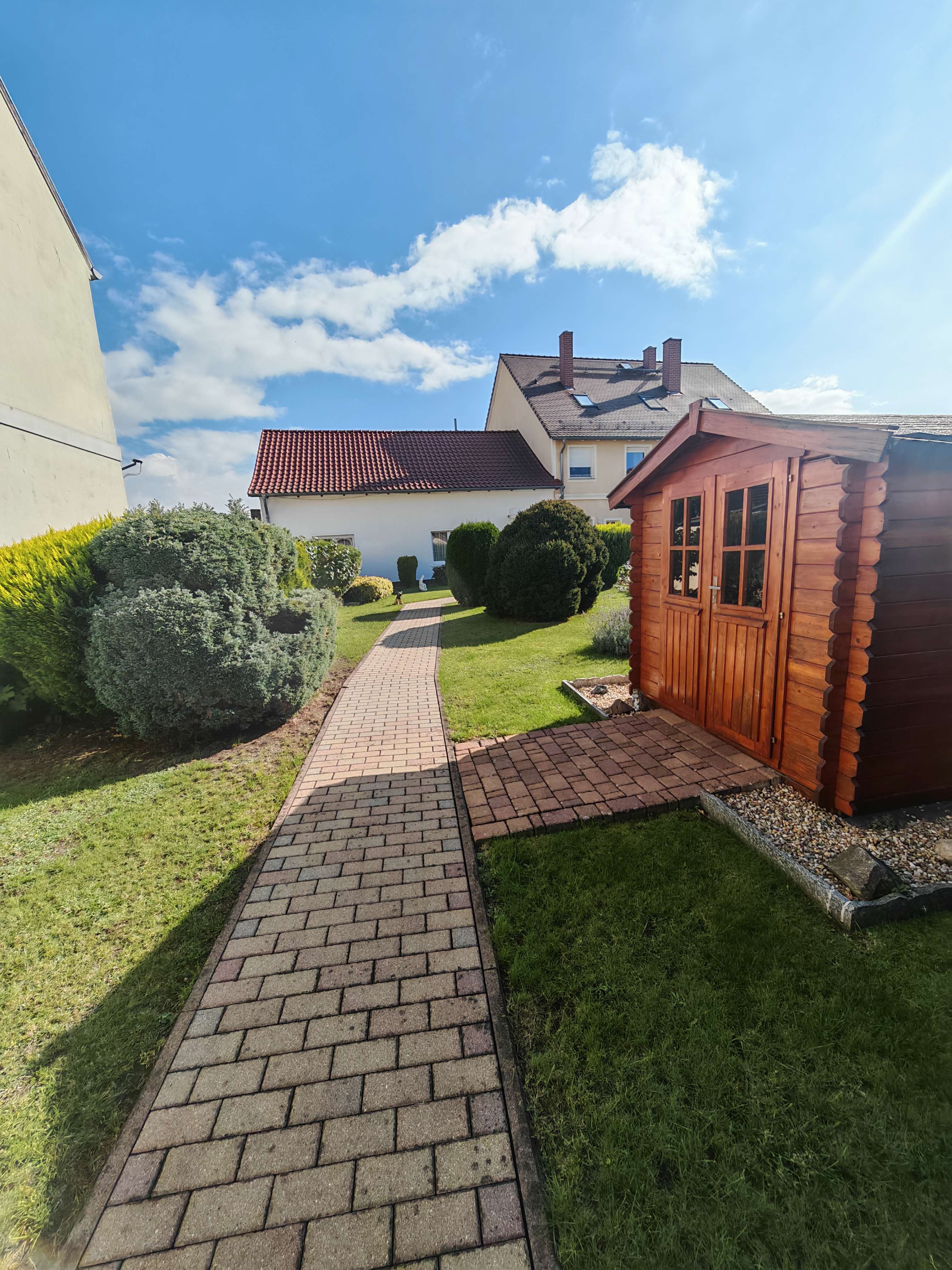 Thumbnail-Haus zum Kaufen in Hoyerswerda 177.000,00 € 100 m²